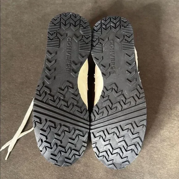 Converse Omega Unisex Gender Inclusive Beige White Sneakers Size 9 Unisex NEW - Picture 16 of 16